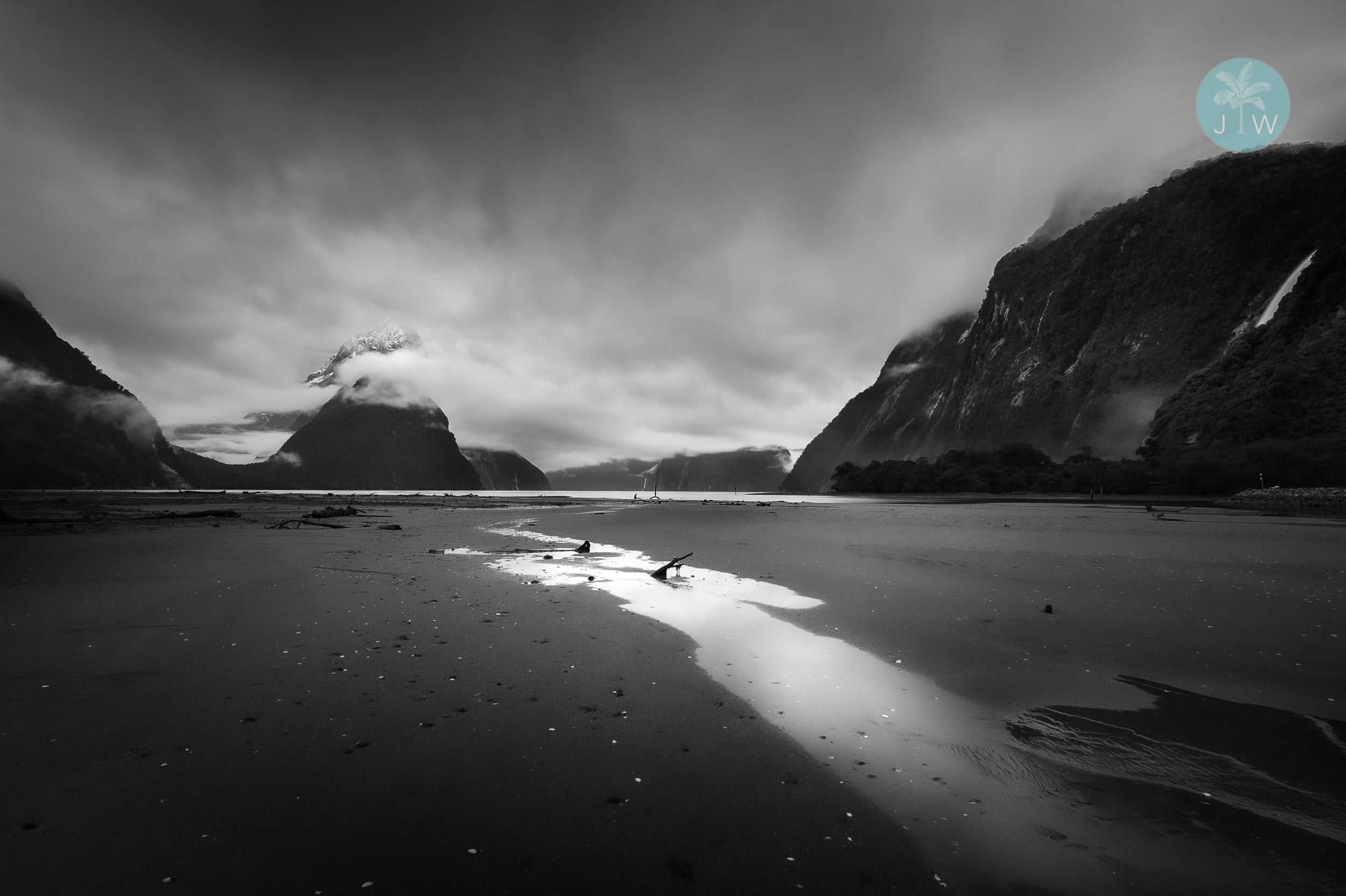 MIlford Sunrise B&W