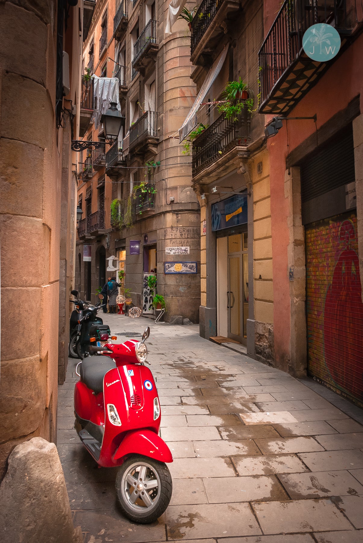 Barcelona Alley